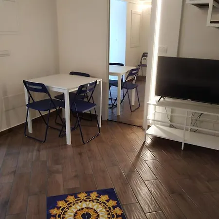 L & F Apartment's 度假居 米诺利